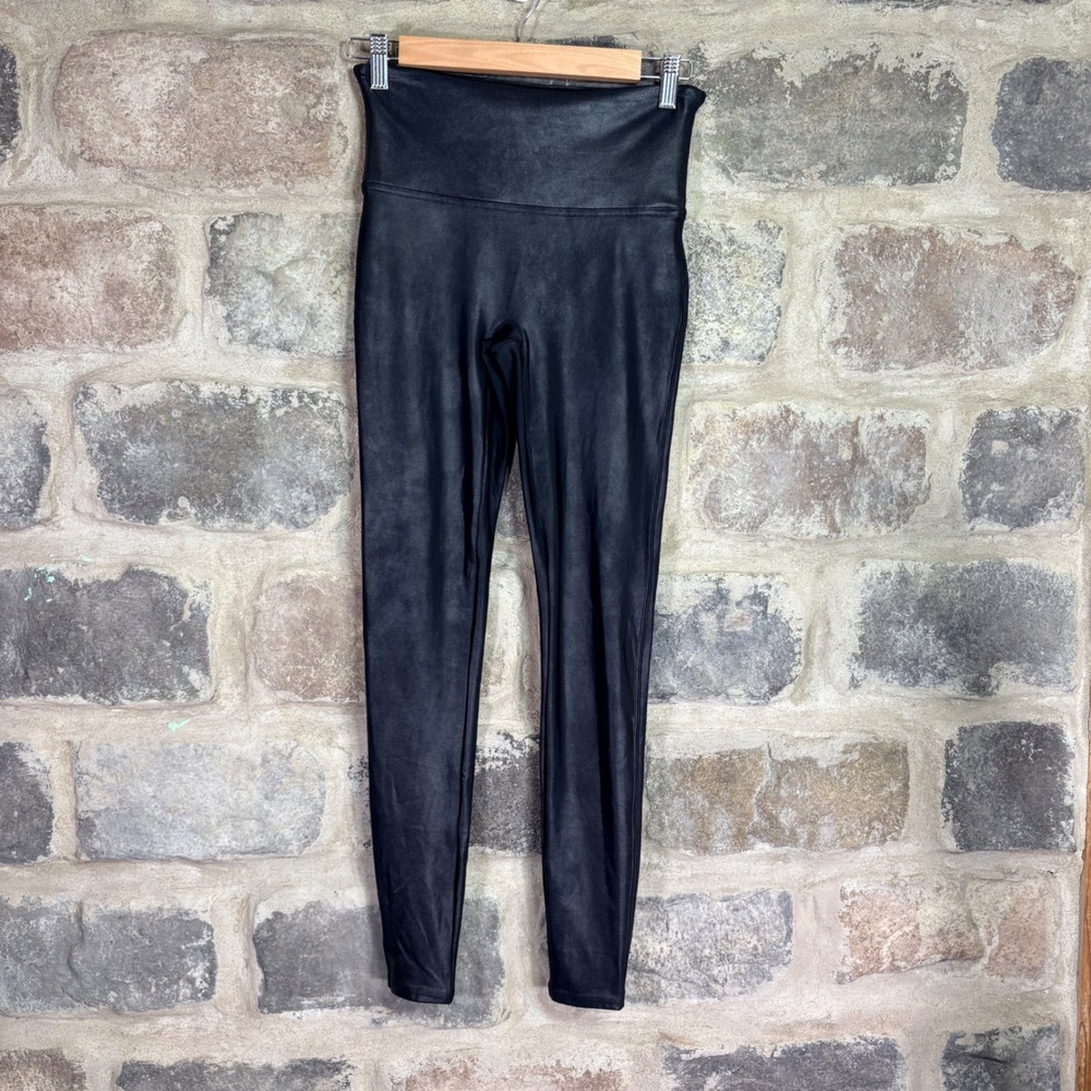 Spanx Faux Leather Leggings Very Black High Rise Slim Fit Womens Medium Biker
